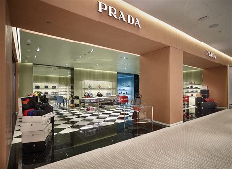 prada mall